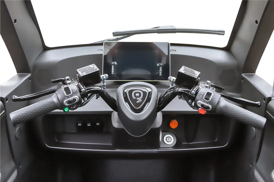 Geco Tiro 1,5kW Elektromobil E-Kabinenroller detail 26